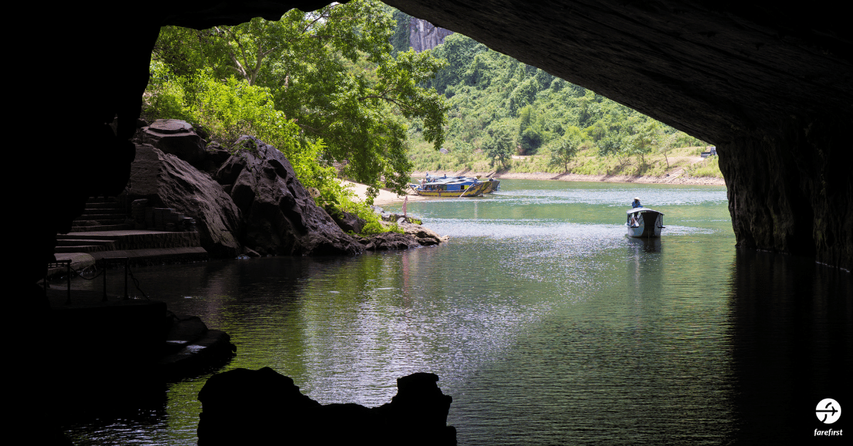 conquer-the-worlds-largest-cave-in-phong-nha-ke-bang-national-park