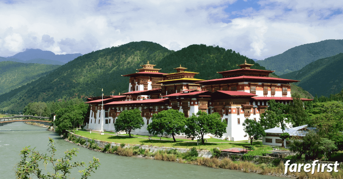 punakha-dzong-the-palace-of-great-happiness